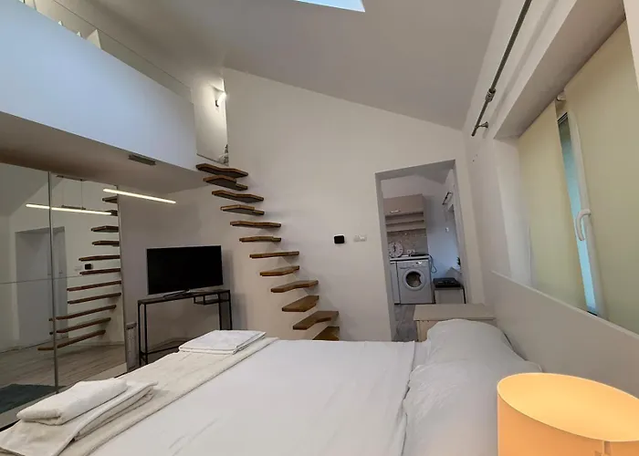 La Casa Decebal- Centru * Kluž